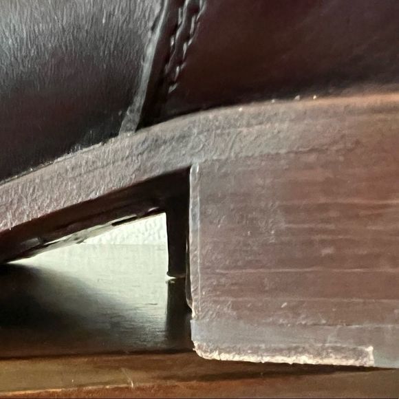 Frye Women's Lynn Strap Short Round Toe Dark Brown Leather Boots Size 8 - Picture 10 of 16